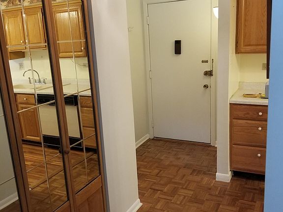 4th image of 8936 N Parkside Ave APT 113