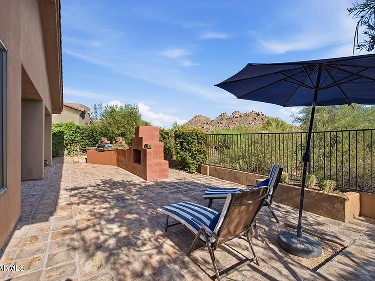 7427 E Evening Glow Dr — Photo 29