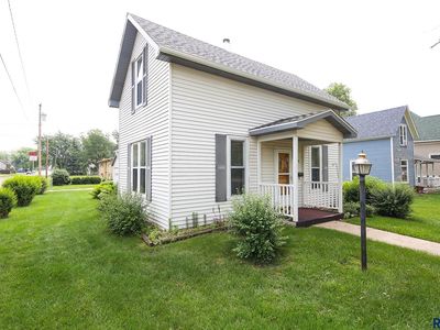228 N Broadway St, Canton, SD, 57013