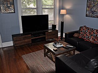 417 W Barry Ave APT 212, Chicago, IL 60657