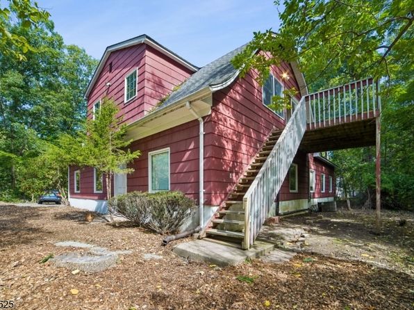 147 Kinnelon Rd