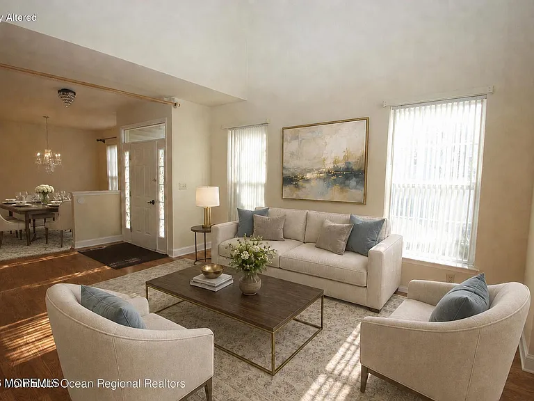 86 Banyan Blvd — Photo 4
