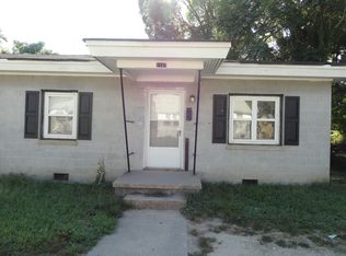 1107 Custer St, Petersburg, VA 23803