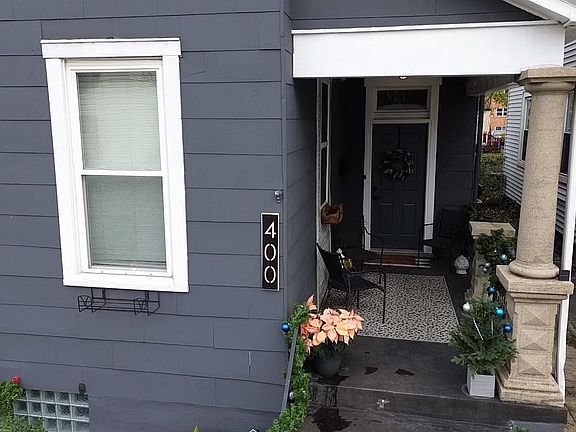 3rd image of 400 Bradley Ave