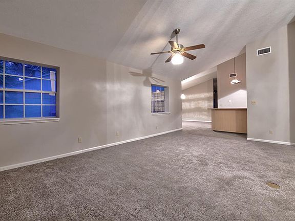 5th image of 8115 Pine Green Ln