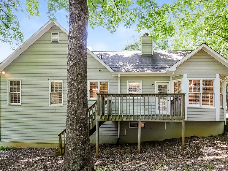 503 Brooksdale Dr — Photo 16
