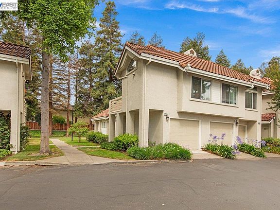 3rd image of 7350 Cronin Cir