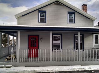 14 First St, Coeymans, NY 12045