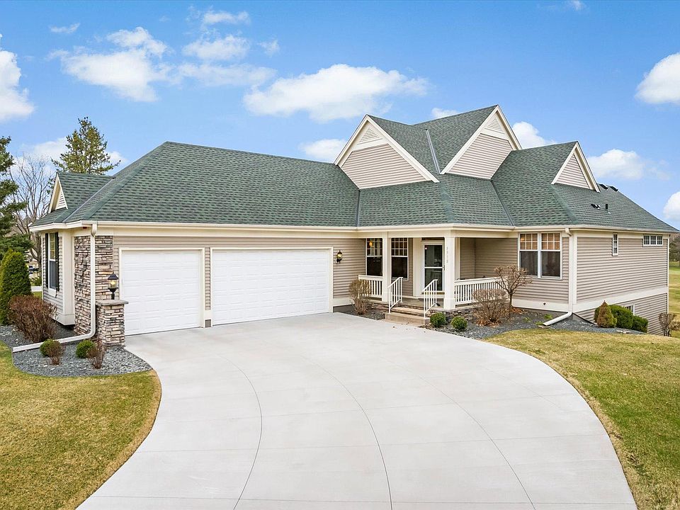 1st image of 9918 Wellington Ln