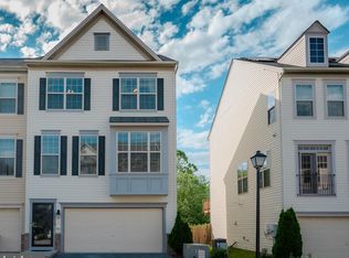 1112 Carinoso Cir, Severn, MD