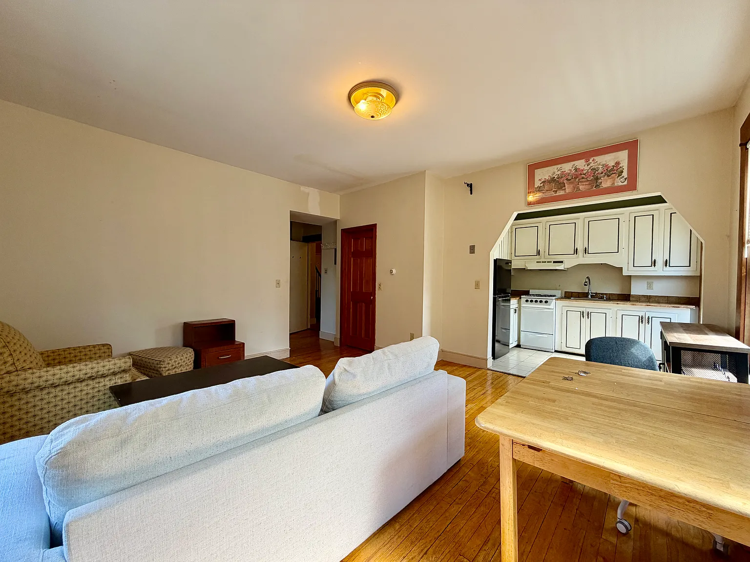 1 bed, 550 sqft, $2,600 — Photo 2