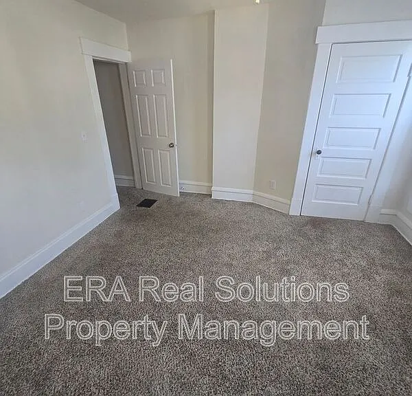 1531 Richmond Ave — Photo 14