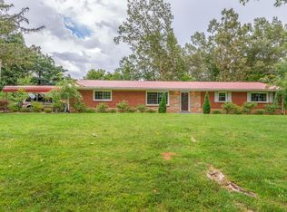 9780 Old Highway 46, Bon Aqua, TN 37025