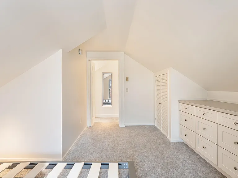 68 Pleasant St #3 — Photo 20