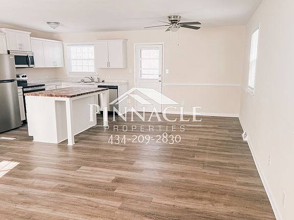 5th image of 1210 Dandridge Dr