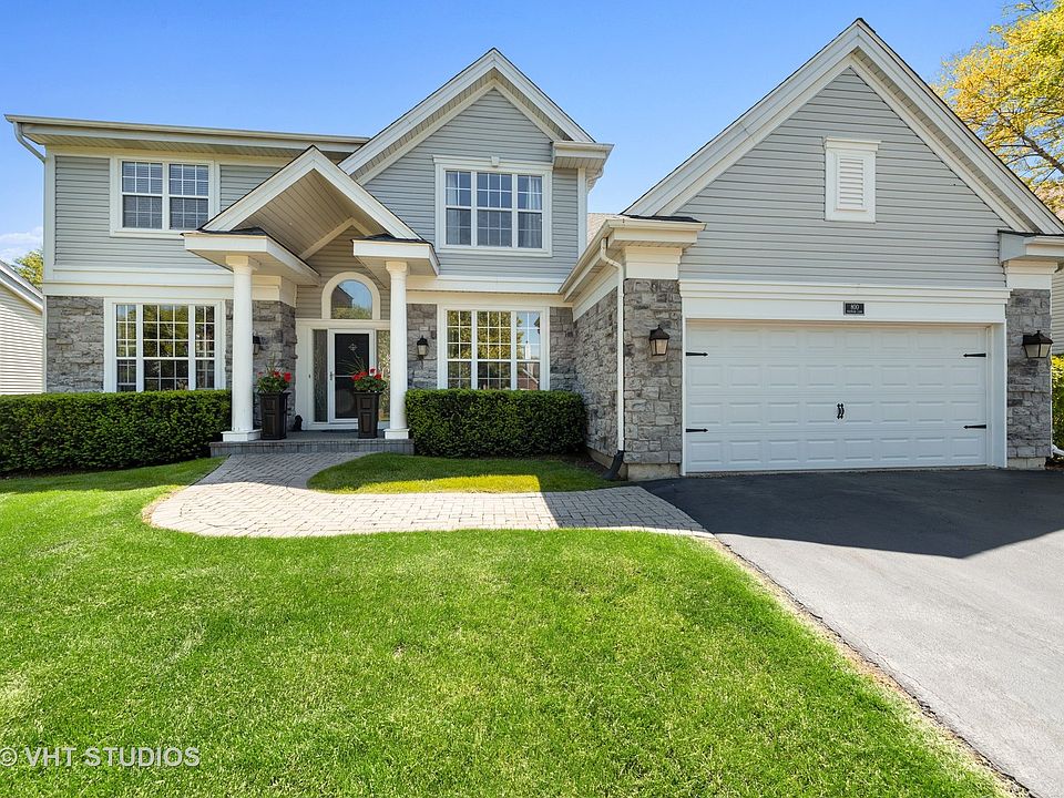 1st image of 800 Foxmoor Ln