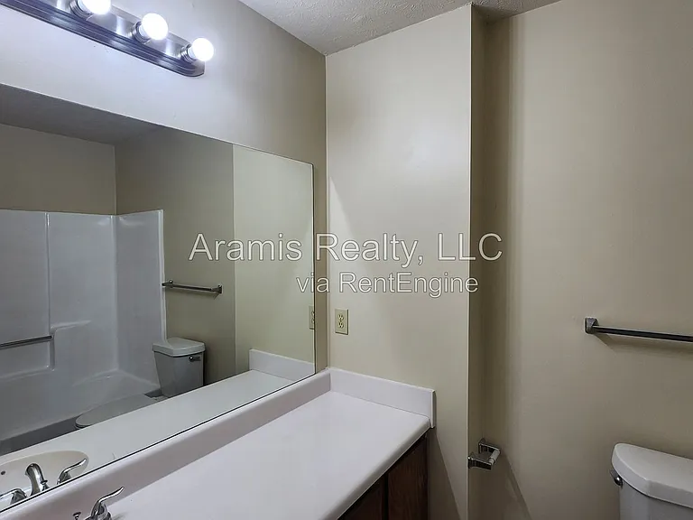 2326 Highpoint Rd SW #1 — Photo 7