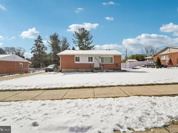 207 Conewood Ave, Reisterstown, MD 21136