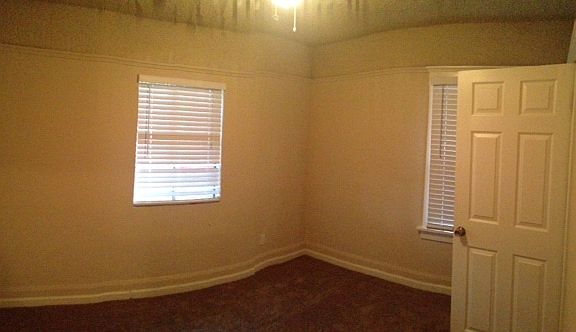 5th image of 1227 W 70th St