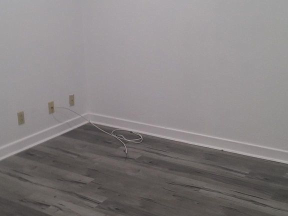 5th image of 1100 Vine St #7XX