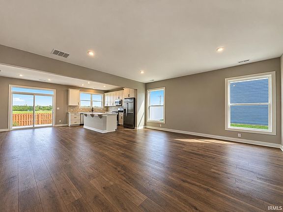 4th image of 4924 Alaina Dr