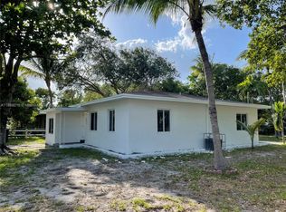 771 NE 137th St N, Miami, FL 33161