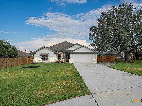 4th image of 2518 Gail Dr