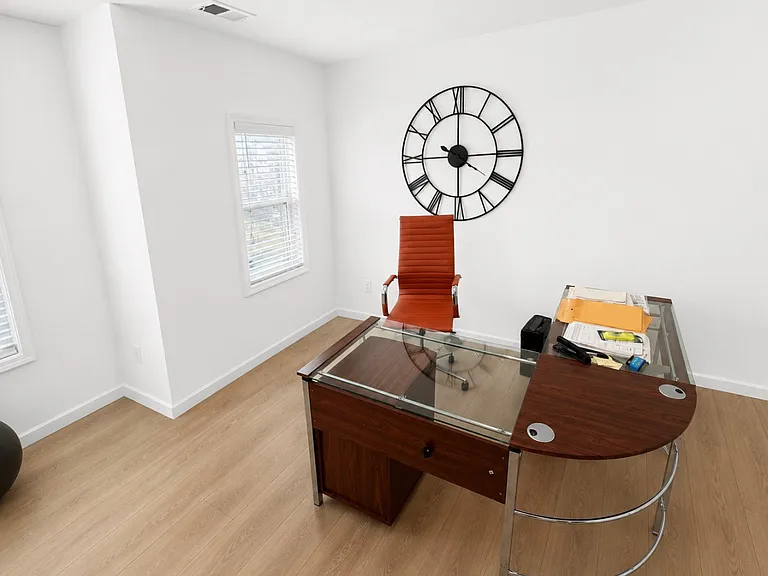 1818 Caswell Pkwy — Photo 14