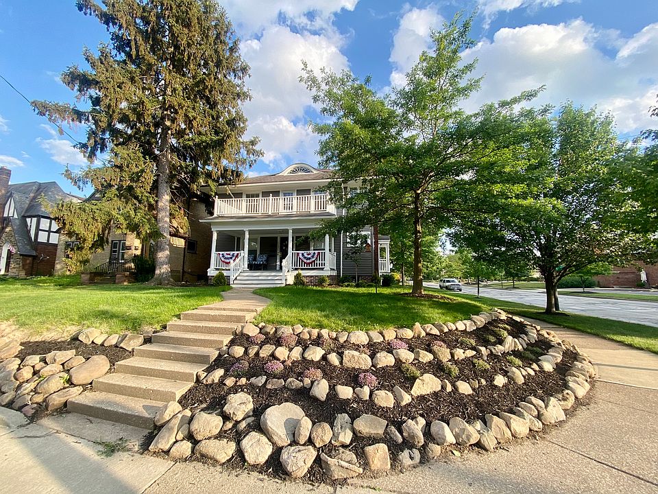 2nd image of 13855 Clifton Blvd #3