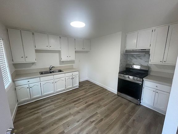 4th image of 1404 W Stoneridge Ct