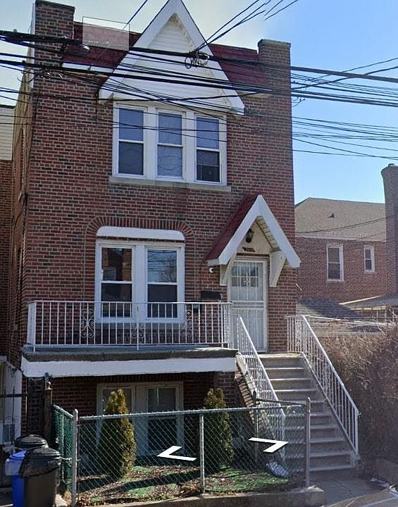 1st image of 2510 Lurting Ave Floor 2