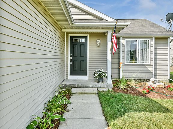 5th image of 6503 Sunny Spot Ct SE