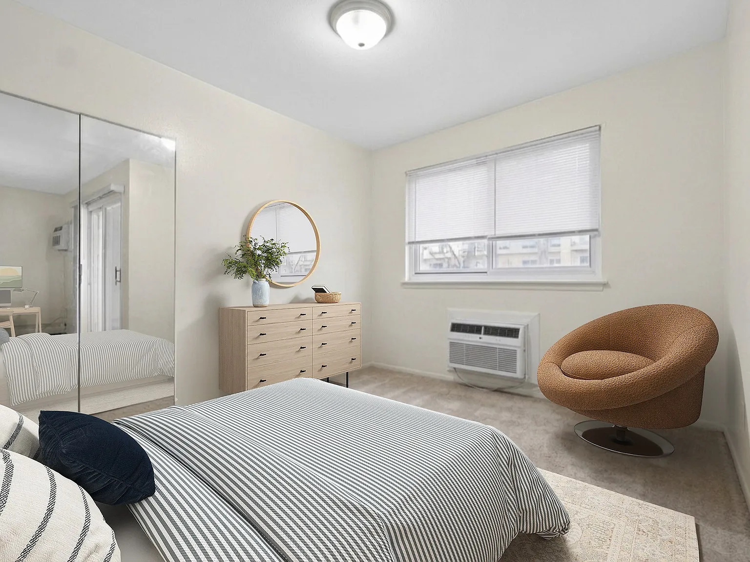 Patchogue Village at Rider, an Eagle Rock Community — Photo 3
