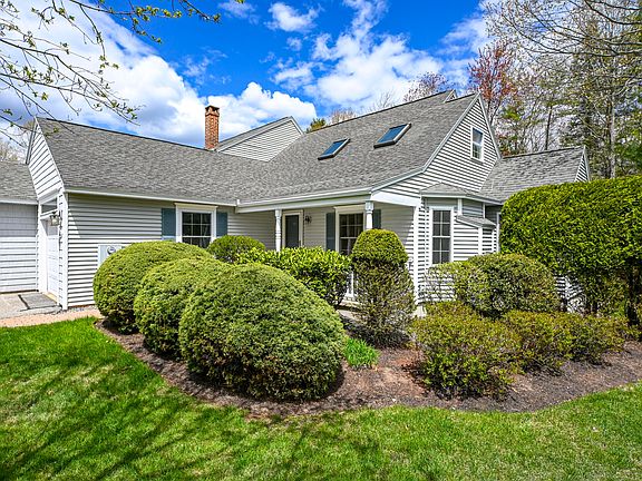 2nd image of 66 Stratford Place #41