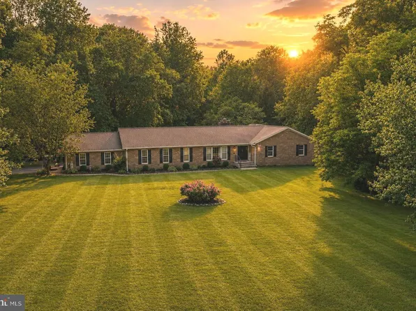 6420 Meadowlark Dr, Dunkirk, MD 20754