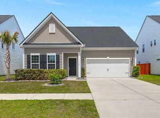 130 Stagecoach Ave, Summerville, SC 29486