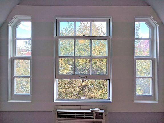 4th image of 2 Dartmouth St APT M35