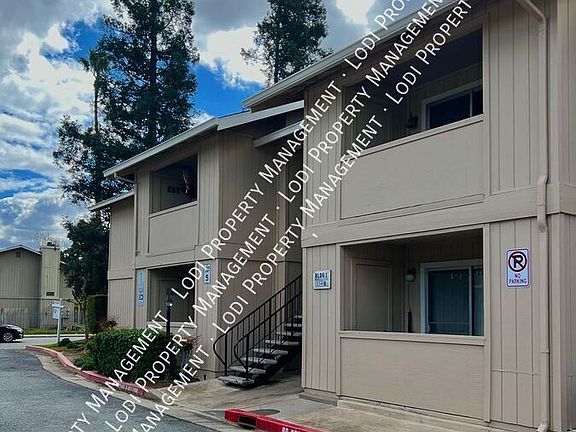 2nd image of 511 Almond Dr APT 8