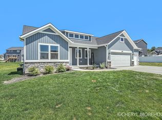 5919 Glencroft Ct SE, Caledonia, MI 49316