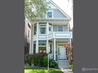 1443 W Melrose St #2, Chicago, IL 60657