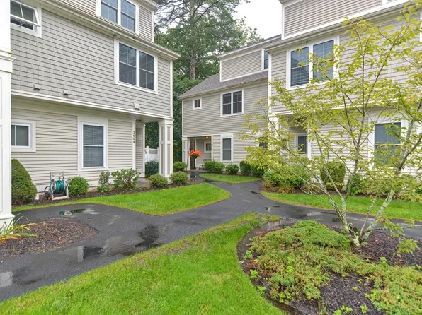 2701 Tupelo Cir #2701, North Andover, MA 01845