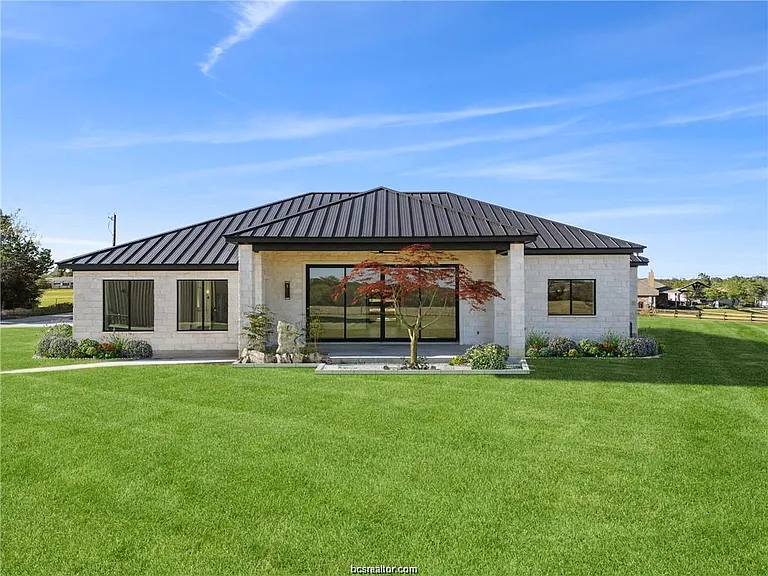 4558 Hicks Ln — Photo 39