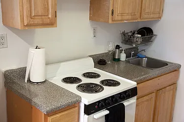 Rented by Easy Rental LLC