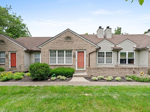 2nd image of 32 Stillmeadow Dr Unit 7