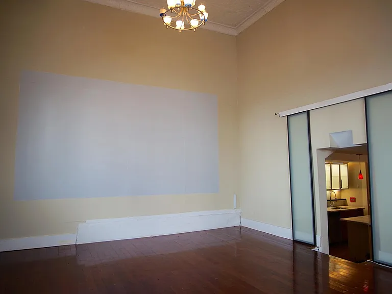 124 Almy St #1A — Photo 8