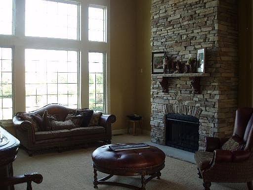 3rd image of 22671 Granite Dr