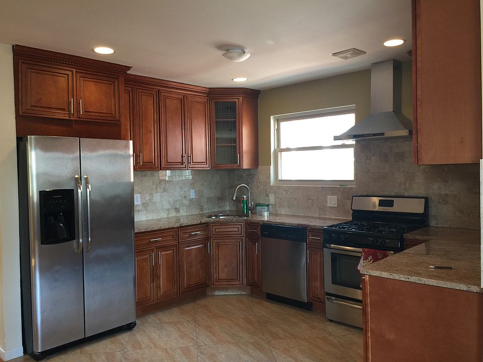 1st image of 3234 106th St