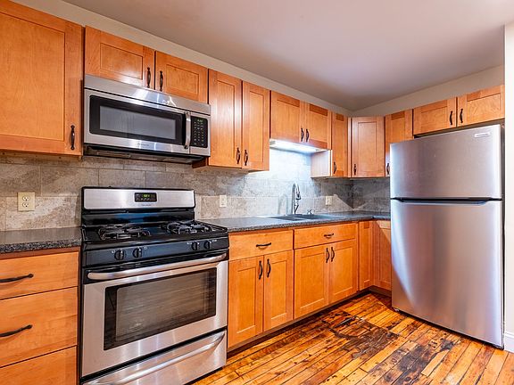 3rd image of 44 N Champlain St #2