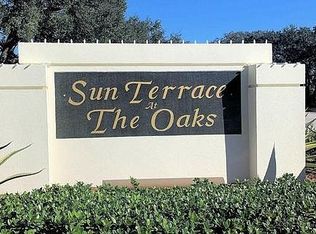 5702 Red Oak Ct, Palm Beach Gardens, FL 33410