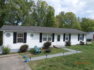 150 N Poole St, Ashland City, TN 37015